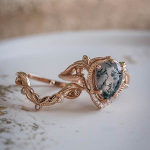 Pear cut Natural Moss agate Ring Set, Alternative Elvish Engagement Rings, Twig Engagement Ring & Wedding Ring Enhancer, 14K or 18k Gold image 3
