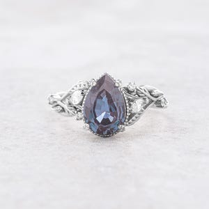 2.3 ct Pear Alexandrite Engagement Ring, Nature Inspired White Gold Leaves Ring, Diamond Promise Ring, Fantasy Proposal Ring in 14k 18k Gold