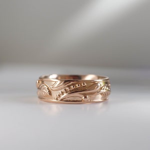 wedding band rose gold with leaves  in rose gold 14K