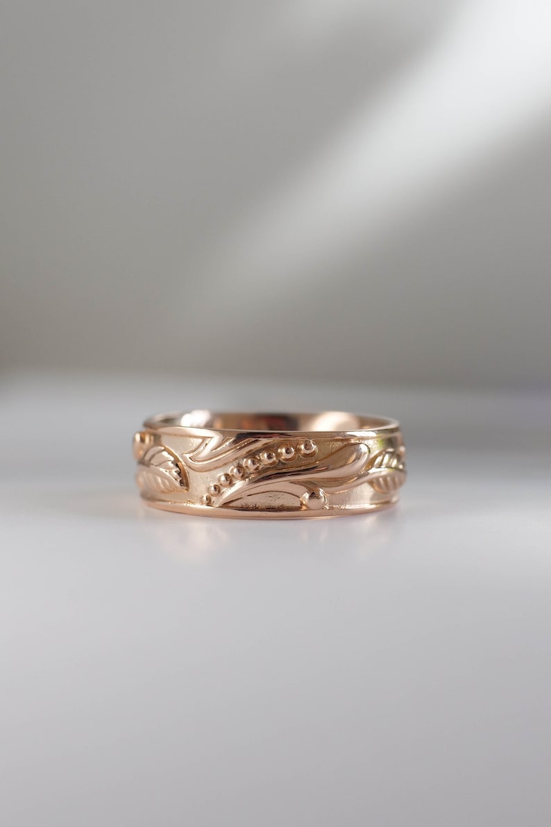 wedding band rose gold with leaves  in rose gold 14K