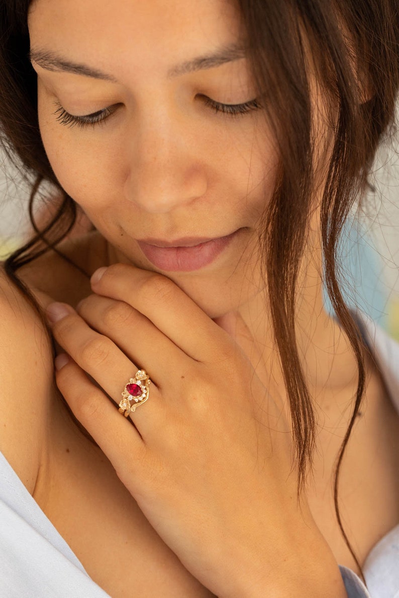 READY TO SHIP, Size 6-8 Us, Lab Ruby & Diamonds Engagement Ring Set, Gold Flower Bridal Ring Set, Nature Inspired Rings, Ring for Woman image 3