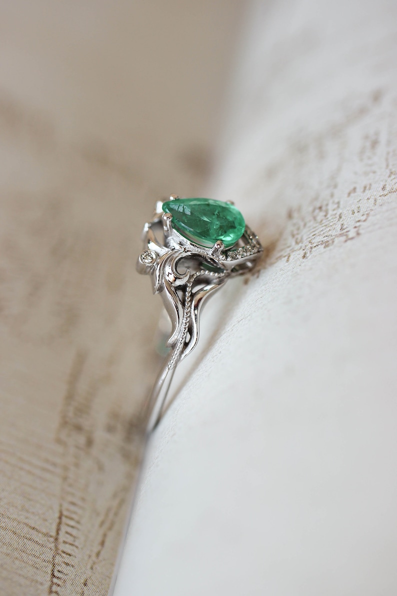 Natural emerald and diamonds ring, unique engagement ring, vintage wedding, leaves ring, moissanite ring, art nouveau ring, ring for woman image 3