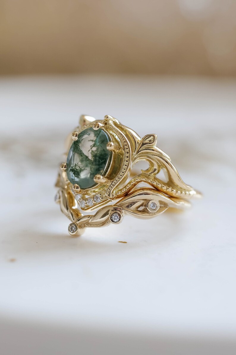 READY TO SHIP, Size 7 Us, Green Moss agate Engagement Ring & Leafy Vine Wedding Band, Elvish Nature Inspired Oval shaped Engagement Ring Set image 1