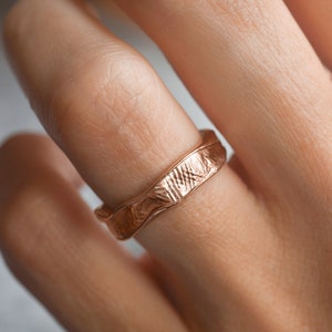 READY TO SHIP, Size 5 Us, Textured wedding band for woman, unisex rose gold wedding ring, rustic ring, 4 mm wide ring, unique ring image 4