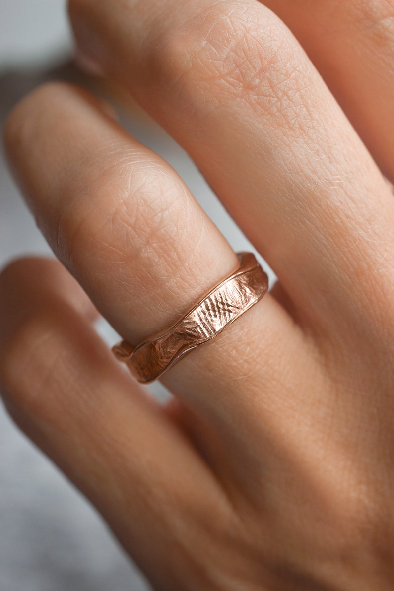 READY TO SHIP, Size 5 Us, Textured wedding band for woman, unisex rose gold wedding ring, rustic ring, 4 mm wide ring, unique ring image 4