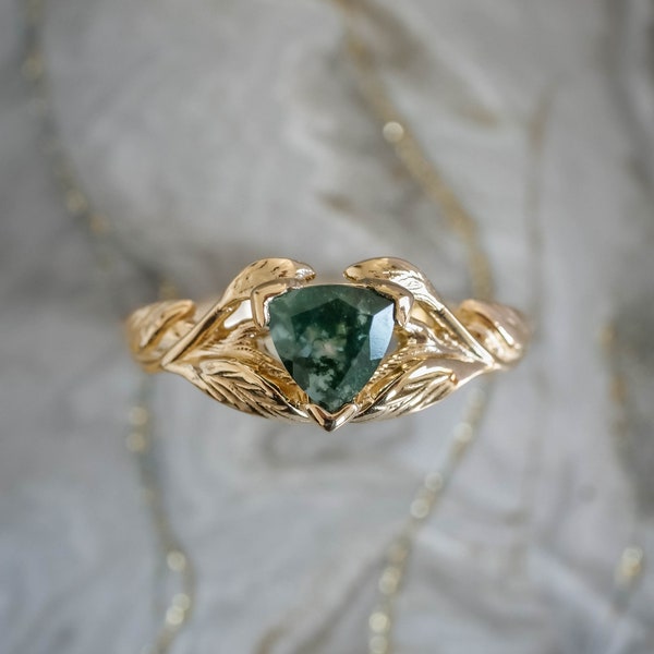 Forest Green Natural Moss Agate Ring, Botanical Engagement Ring for Her, Nature inspired Trillion Cut Ring, 14K or 18K Gold