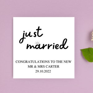 Carte de mariage juste, carte de vœux personnalisée pour les jeunes mariés le jour de leur mariage. Cartes de mariage entre amis et famille
