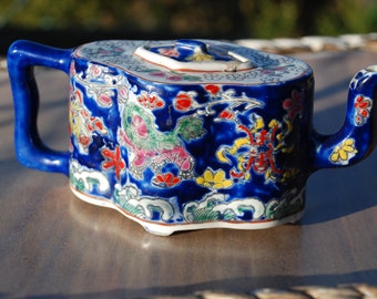 Teapot antikes chinesisches Teekännchen