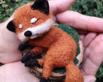 Kit tiny toy gift girl needle felted fox,nursery deco, felted animals fox,Custom  Fox felted, fox miniature,fluffy toys fox
