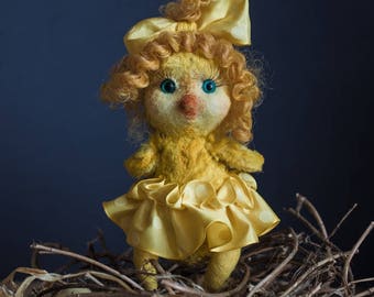 hens festive decor ,chick gift girl sun, plush toy  chick, cute girl chicken  in clothes, needle felted animals