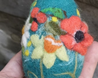 easter egg flower ,needle felted painted egg, Easter table decor, easter flovers