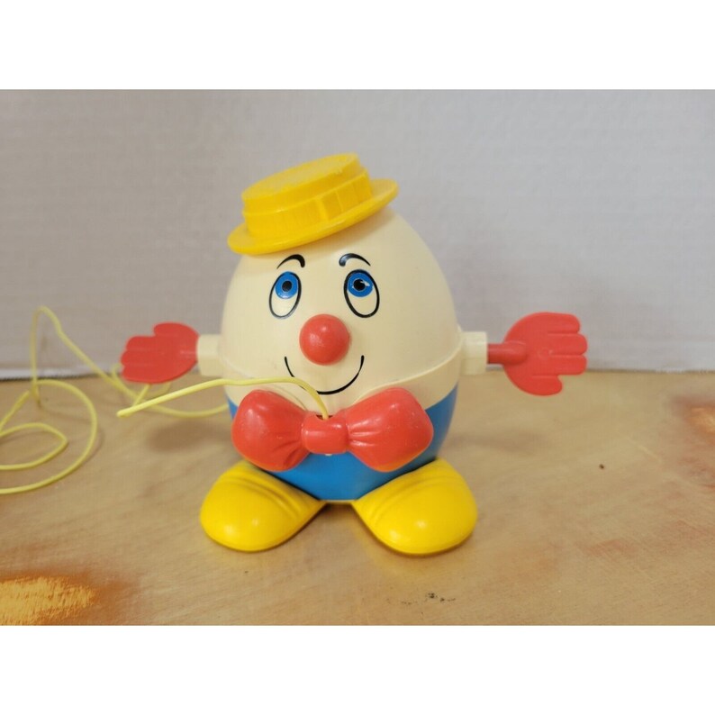 Vintage Fisher Price HUMPTY DUMPTY Pull Along Toy Etsy