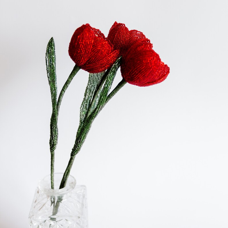 Red tulip beaded flower Bouquet Tulips blossom Beads flowers arrangement Floral decor Best gift ideas Wire bead sculpture