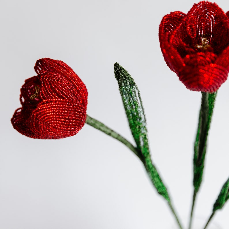 Red tulip beaded flower Bouquet Tulips blossom Beads flowers arrangement Floral decor Best gift ideas Wire bead sculpture