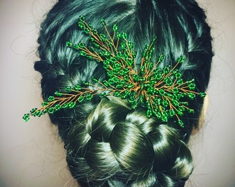 Green hair pin Wedding hairpiece Meadow wedding Forest Fairy floral hairpin