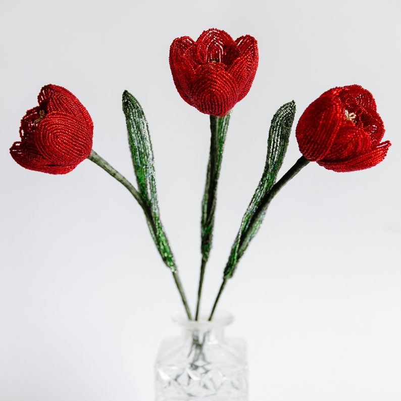 Red tulip beaded flower Bouquet Tulips blossom Beads flowers arrangement Floral decor Best gift ideas Wire bead sculpture