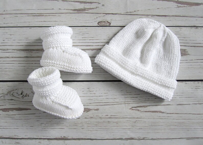Knit baby booties Knit baby hat Set of 2 Easy Knitting pattern Etsy