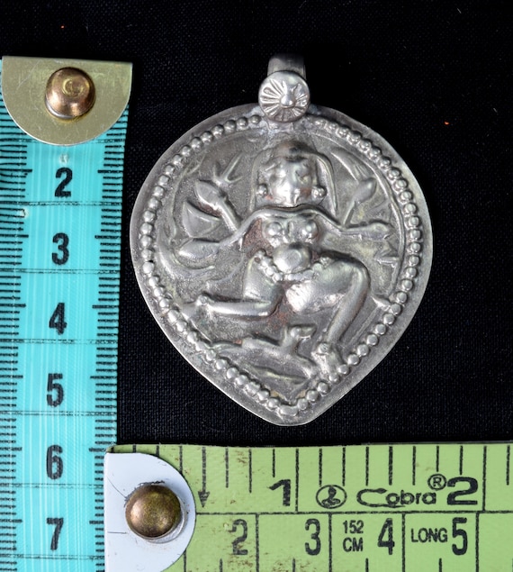 Great Vintage Silver Amulet Pendant Representing … - image 8