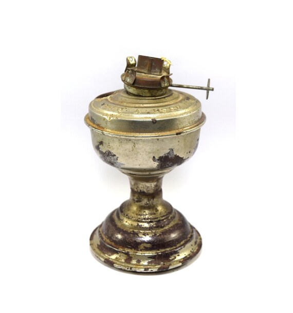 Antique brass oil sale lamps for sale