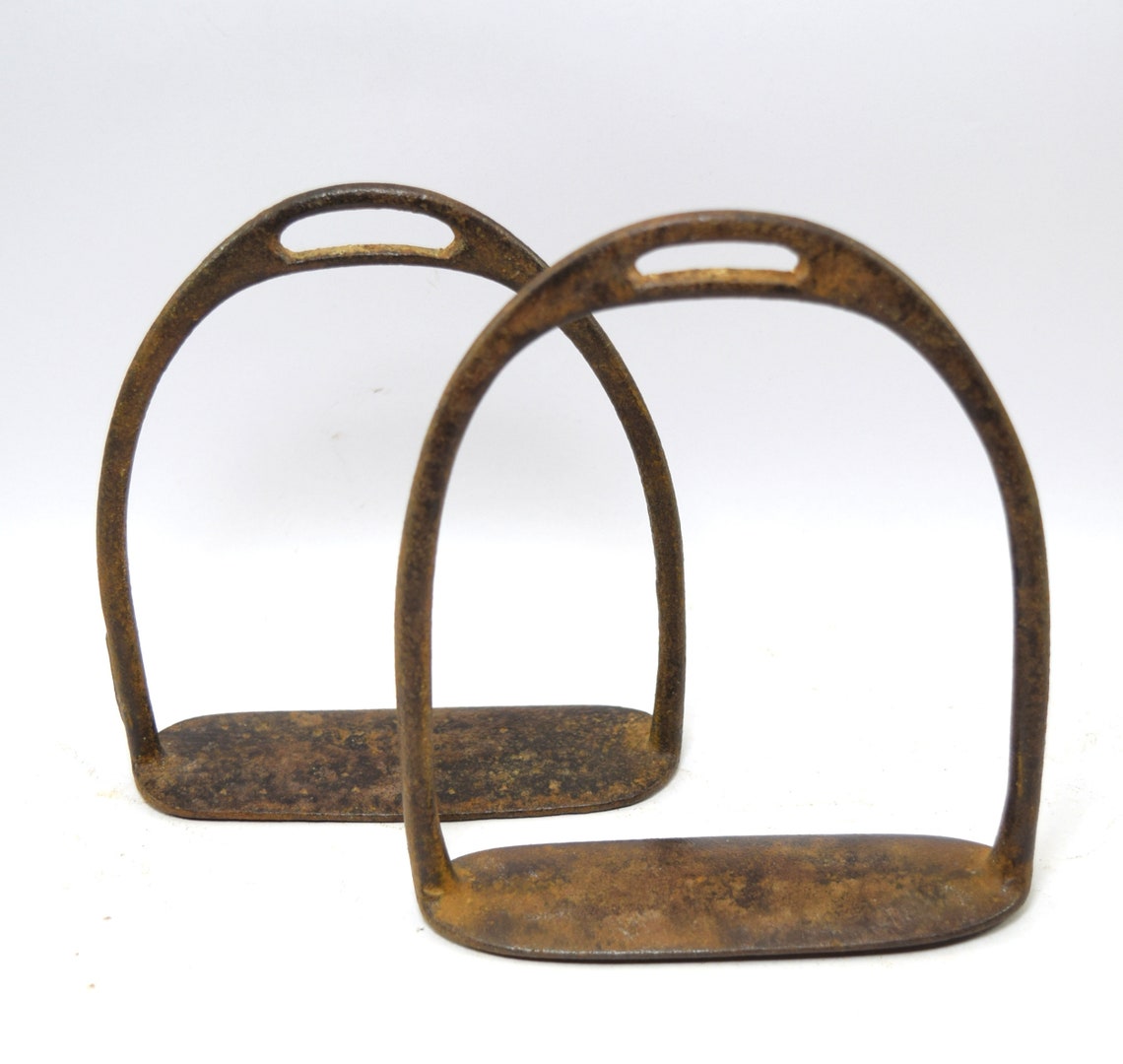 pedal stirrups