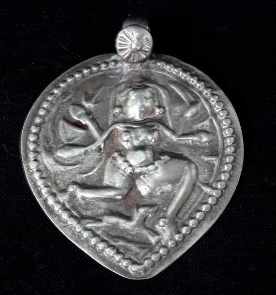 Great Vintage Silver Amulet Pendant Representing … - image 2