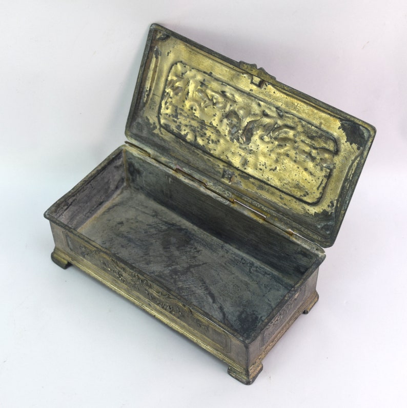 Antique Old Collectible Victorian Box Luxurious Unique Decorative Box Rare Royal Family Jewelry Box Table Decor Box Trinket Box G23-107