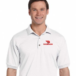 EMBROIDERY DOORDASH Logo auf Unisex Polo-Shirt, Option Namensstickerei rechts White