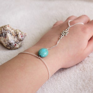 Turquoise bracelet, silver slave bracelet, chain bracelet, blue gemstone, summer jewelry, cosplay bracelet, hand jewelry, hand chain