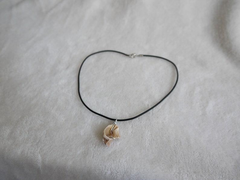 natural genuine seashell pendant summer lover/'s gift gift for her Broken seashell necklace gift for him wire and seashell necklace