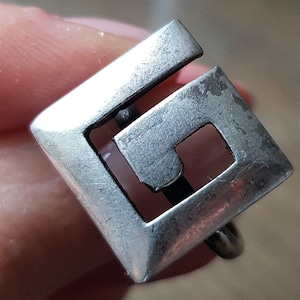 Vintage 90&#39; snail/meandry/spiral shape/Greek pattern silver ring/ Retro geometric polish 80&#39; ring/ silver ring no 8 US/silver ring 18 mm