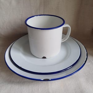 Vintage enamel white blue rim dish set/Country kitchen spring decorations/Farmhouse enamelware/Rustic metal enmeled plates and mug/Primitive