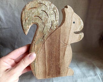 木製リスの置物 手作り動物おもちゃ＆自然愛好家への素朴なホーム