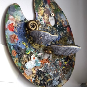Hand Carved Mushroom Palette: Abstract Art Jewelry Shelf/ Fantasy Fungi Wall Decoration/ Fairytale mushroom candleholder