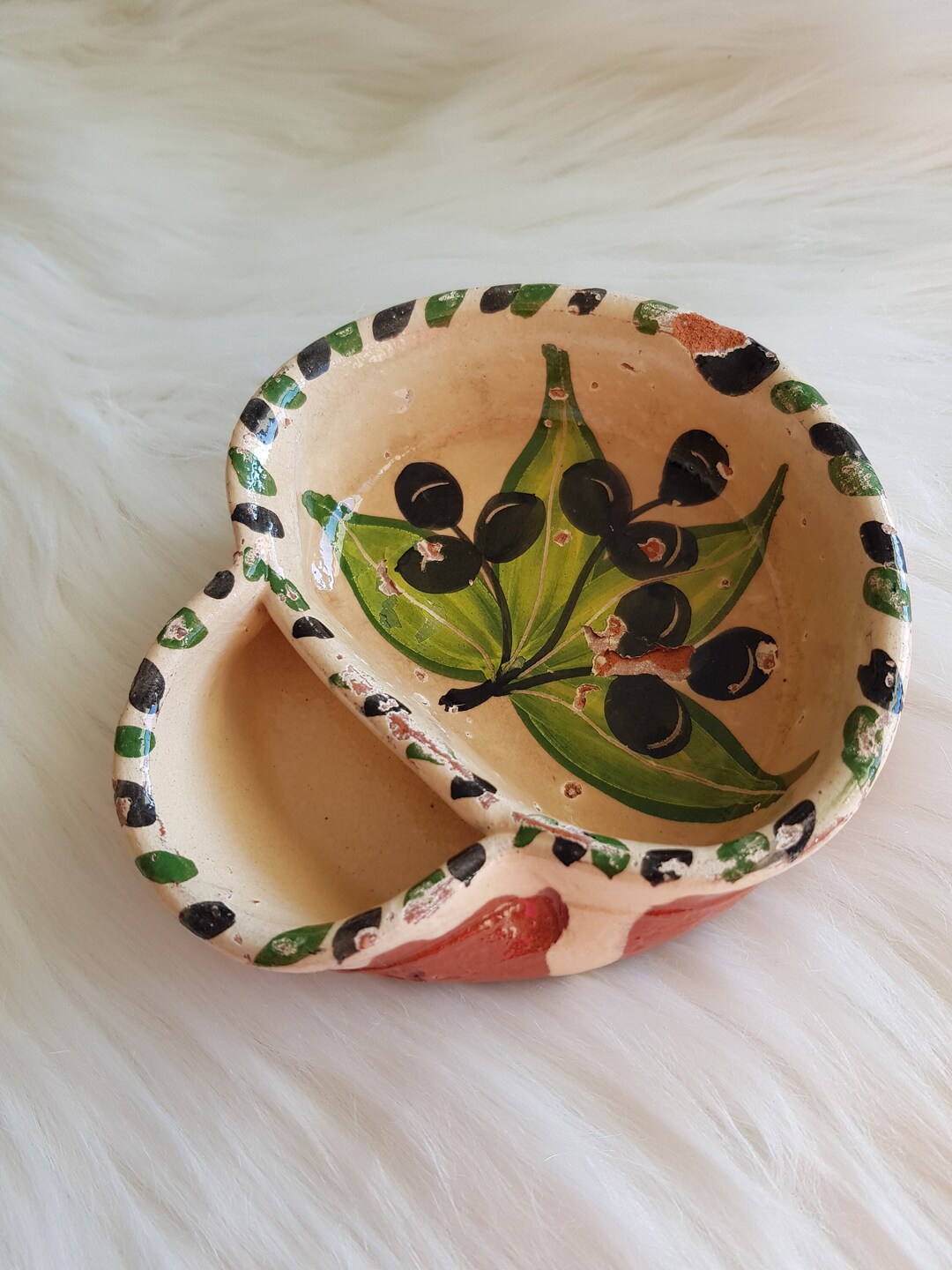 Handmade Ceramic Olive Dish/primitive Pottery Bowl /vintage Rustic