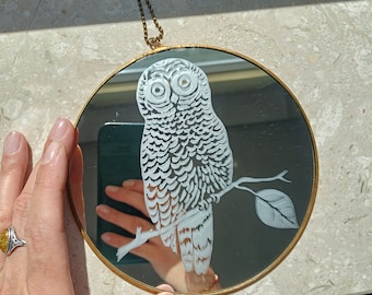 Vintage round owl mirror/Rustic wall mirror/Entryway owl decor/Small mirror with owl sitting on branch/Farmhouse birds decorations/Bird gift