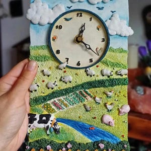 Reloj de cerámica con paisaje rural vintage, decoración de pared de granja con animales de granja, reloj de pared para guardería, decoración de cocina kitsch, decoración de Pascua antigua.