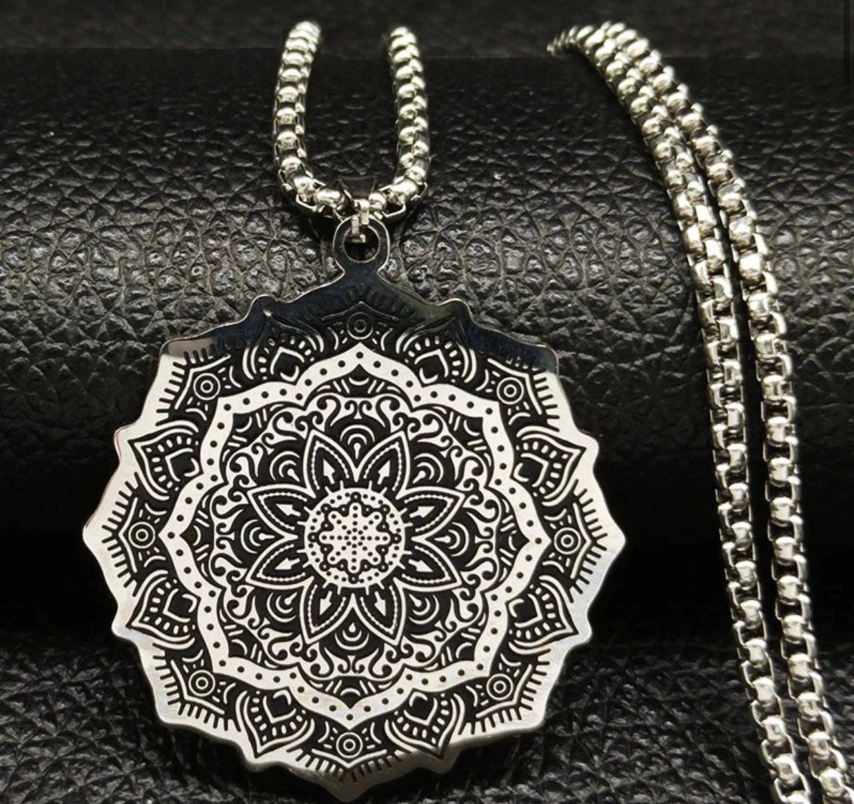 Collier de Protection Mandala