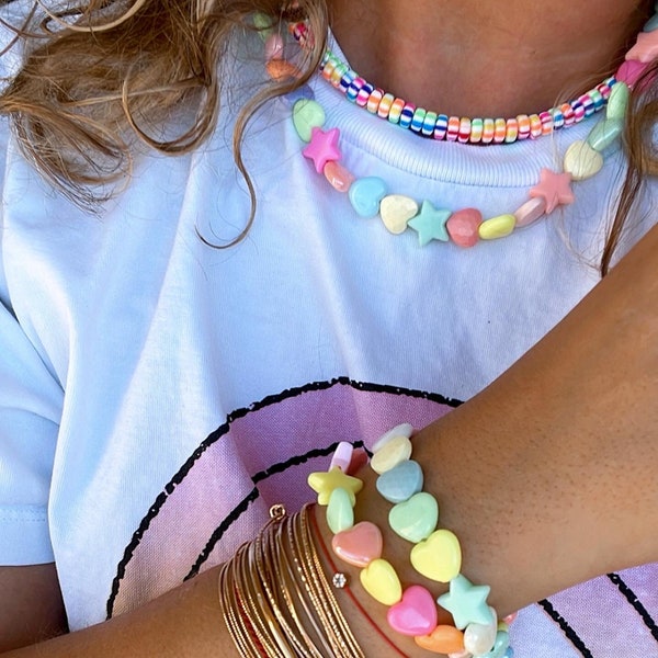 Colliers et bracelets bonbon perles pastel femmes et filles enfant acid mix années 80 et 90 y2k