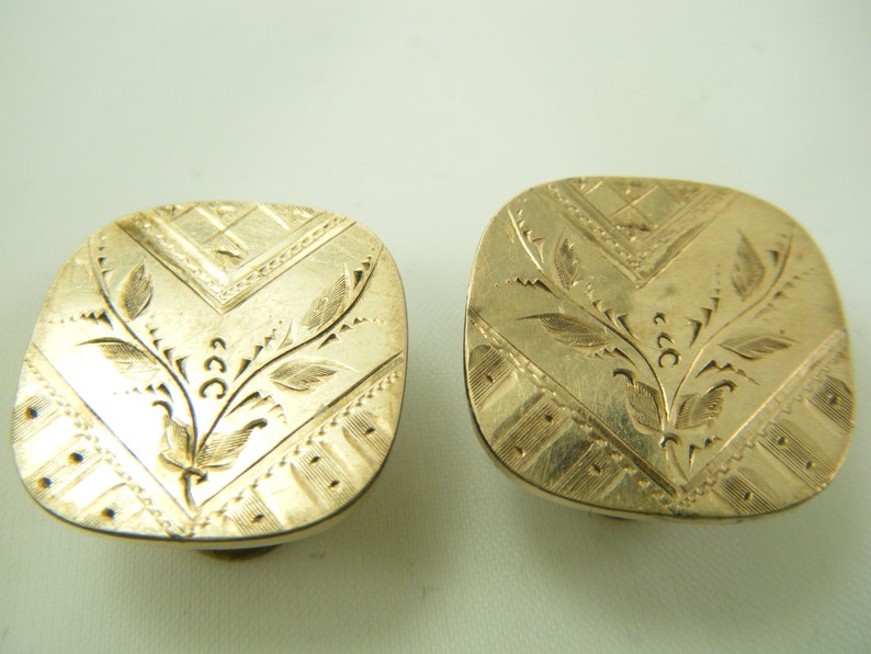 Antique 10K fronts cuff buttons cufflinks Victorian Large hand chased design no monogram