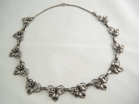 Jewelart sterling silver leaf necklace