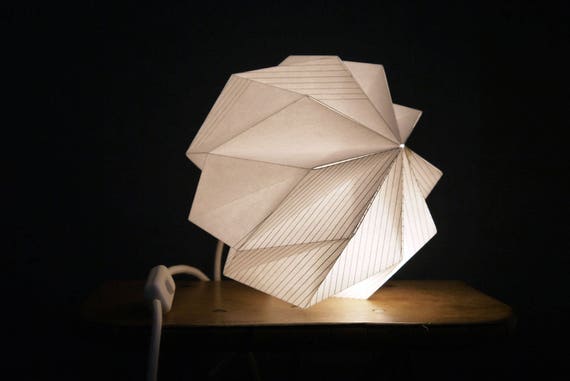 Lampe aus Papier weiße Lampe Nachttischlampe - Etsy Schweiz