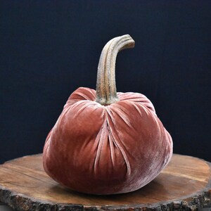 Grote fluwelen pompoen: herfstdecoratie voor Thanksgiving, bruiloft en huisdecoratie Apricot