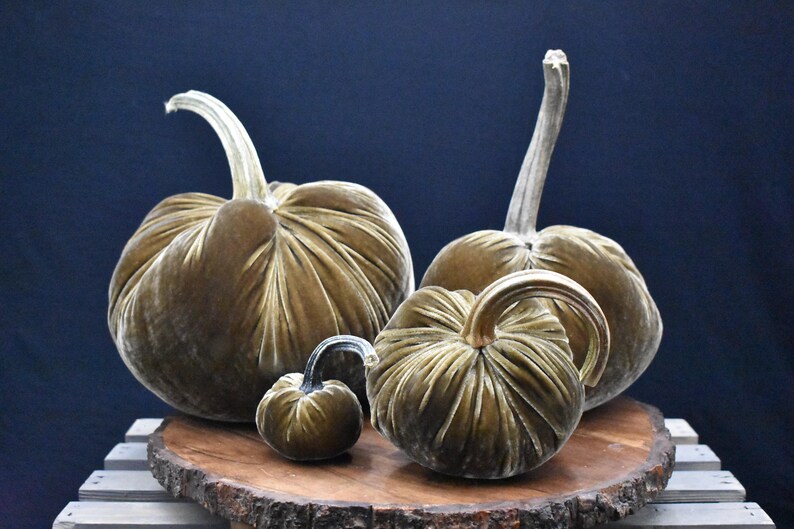 Zucca gigante in velluto: centrotavola autunnale, decorazione in stile rustico Saddlewood