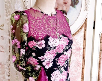 Romantic Bohemian Vintage Look Rose Shirt Blouse, pattern mix made of preloved material with lace