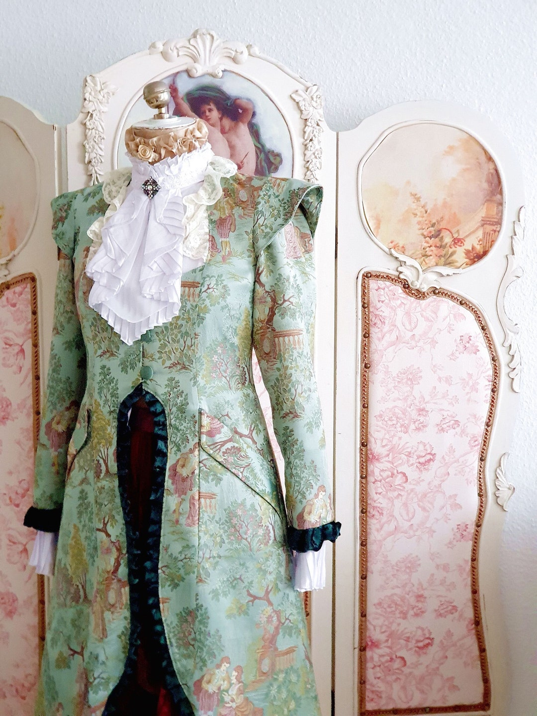 Exceptional Victorian Coat With Lace and Velvet Ruffles Made of Light ...