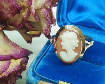 Traumhafter 333er Gold Ring mit schön geschnitzter Frauenkopf Muschel Gemme