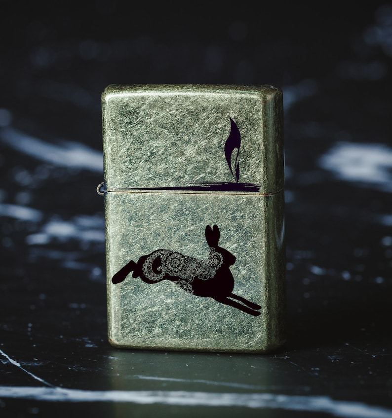 Engraved Rabbit Windproof Lighter – Personalized Gift with Box 065 bild 8