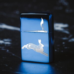 Engraved Rabbit Windproof Lighter – Personalized Gift with Box 065 bild 7