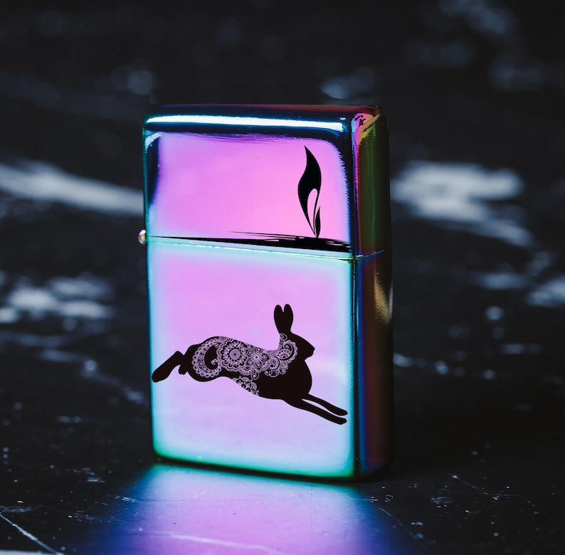 Engraved Rabbit Windproof Lighter – Personalized Gift with Box 065 bild 6