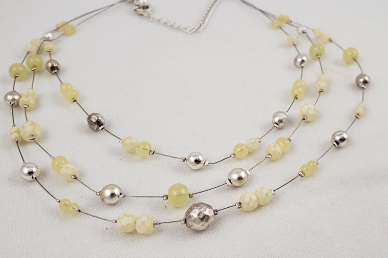 CHICO/'s Three Strand Jade Colored Bead /& Silvertone Bead Necklace 16-18